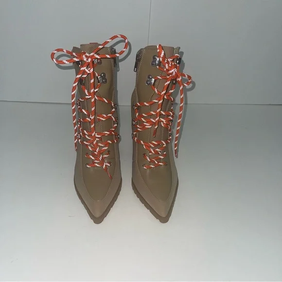 Steve Madden Kare Lace-Up Boot In Sand Multi Color - New In Box - Reemoly